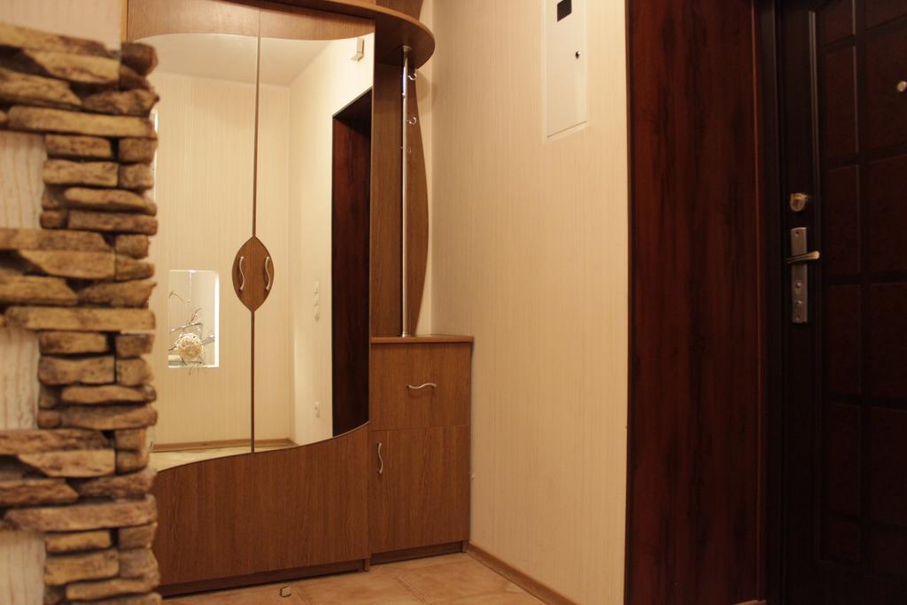 Apartment At Matusevycha Street 2-15 كريفوي روغ المظهر الخارجي الصورة